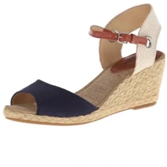 NIB Lucky brand Kyndra Espadrille wedge 8.5 - Picture 1 of 13